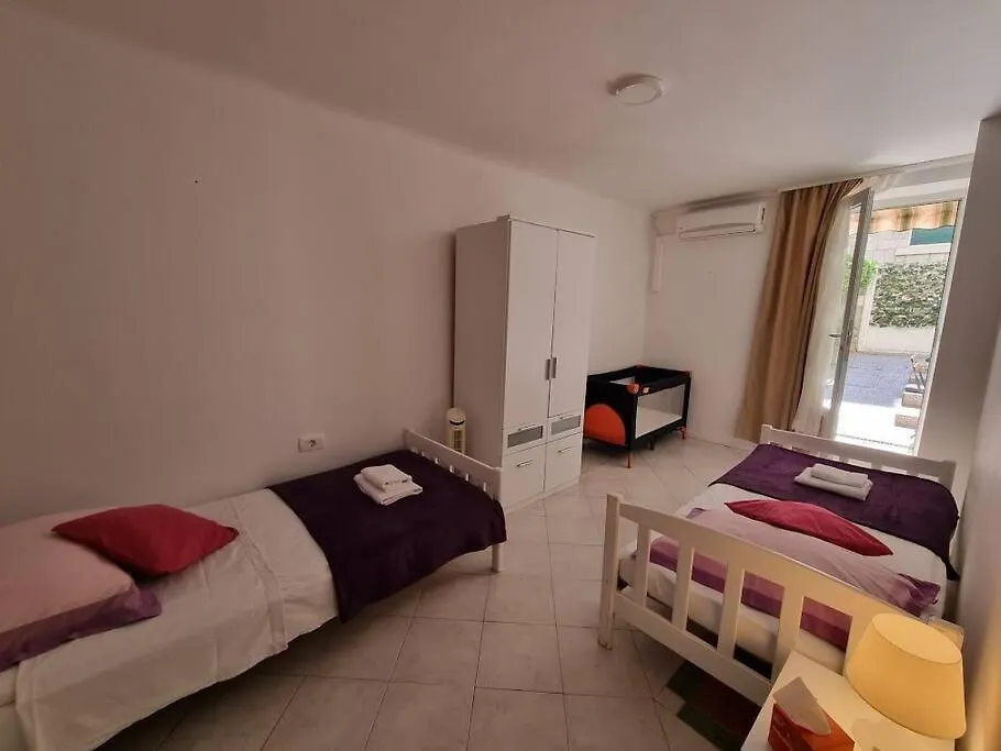 Guesthouse Yucca Split Apartment